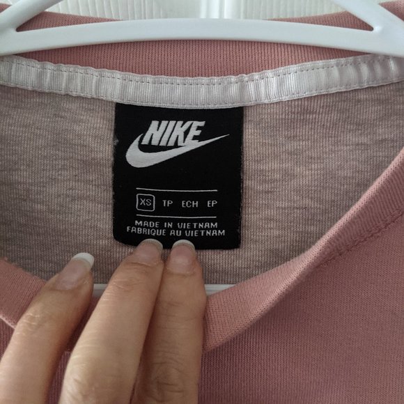 Nike Pink with White Trim Crop Top Sweater - Picture 2 of 3